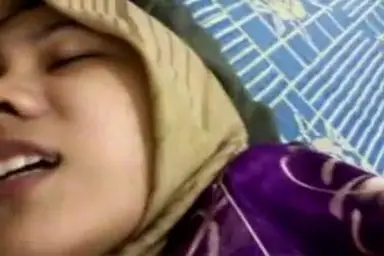 Bokep Jilbab Kuning Main Ganas Sampai Muncrat